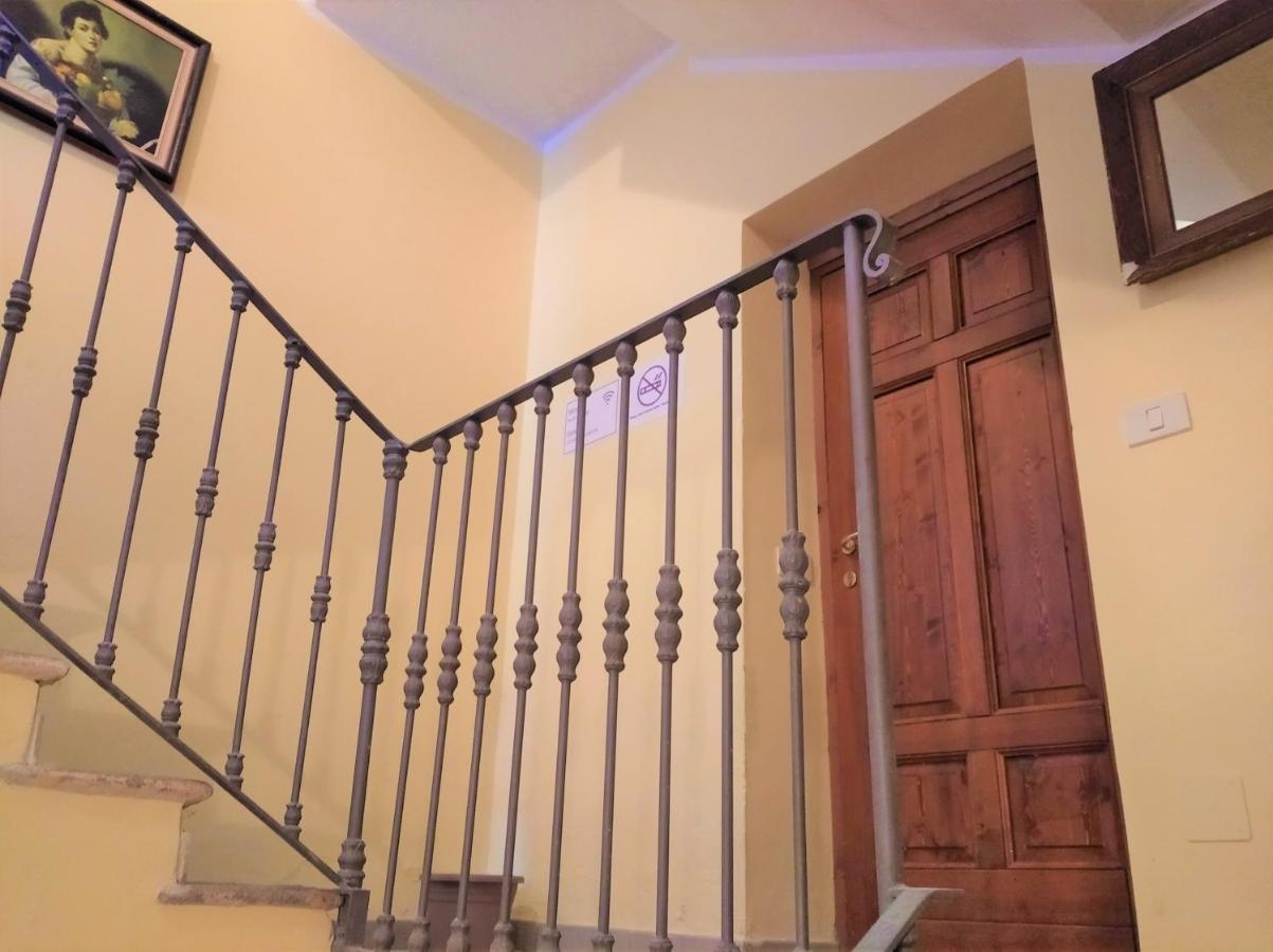 Trarego Haus Apartment ภายนอก รูปภาพ