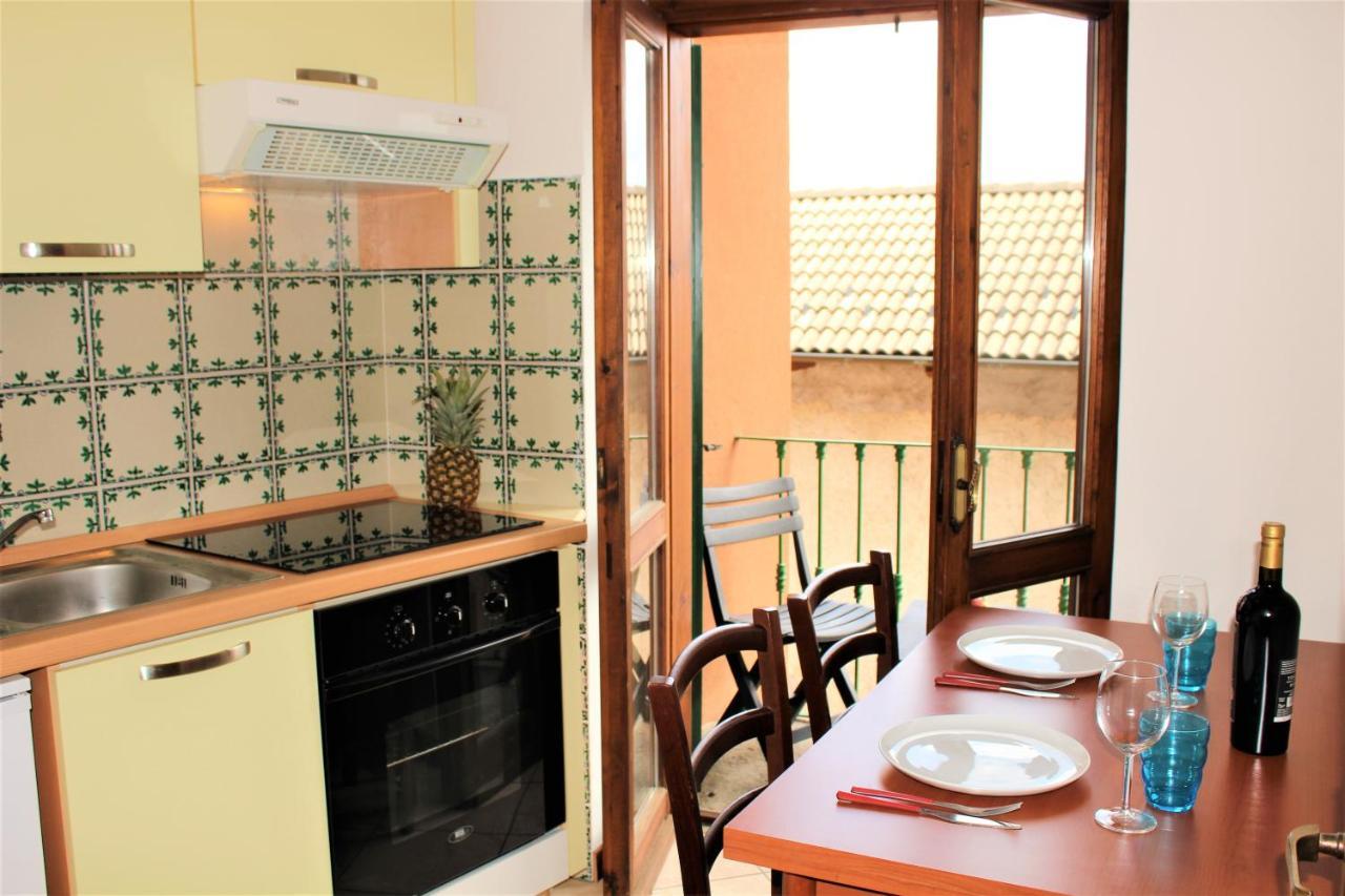 Trarego Haus Apartment ภายนอก รูปภาพ
