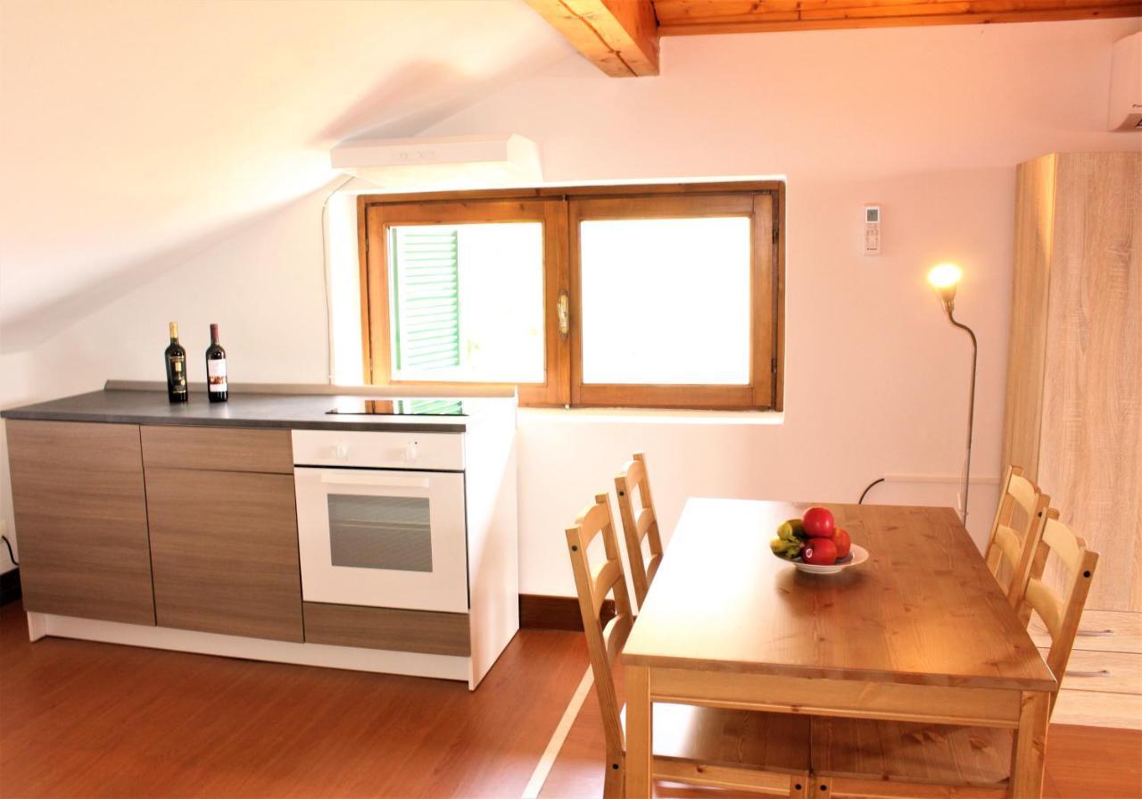 Trarego Haus Apartment ภายนอก รูปภาพ